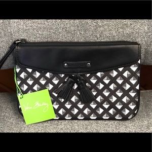 Vera Bradley Wristlet - NEW WITH TAGS!